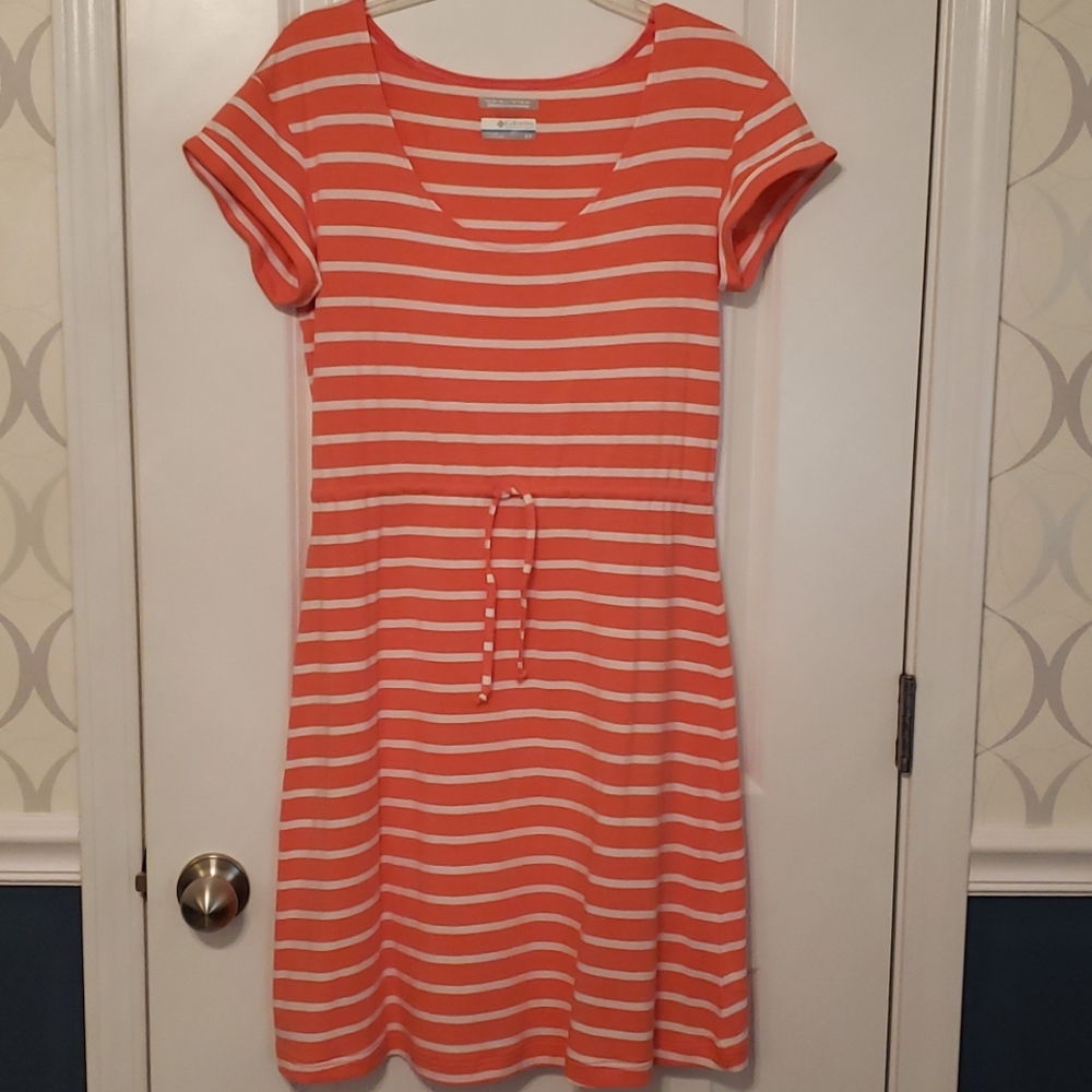 NWOT Columbia casual dress
